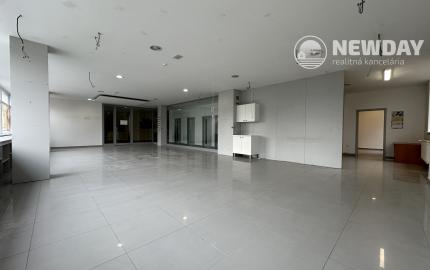 NA PRENÁJOM ZREKONŠTRUOVANÝ obchodný priestor pre kancelárie či prevádzku, Nová Dubnica - 124-150 m2