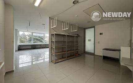 NA PRENÁJOM ZREKONŠTRUOVANÝ obchodný priestor pre kancelárie či prevádzku, Nová Dubnica - 124-150 m2