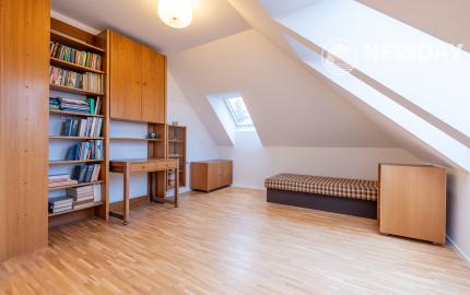 NEWDAY | NA PRENÁJOM rodinný dom na podnikanie | 117 m2 kancelárie, 29 m2 sklad | 505 m2 pozemok | Bezručova - Trenčín