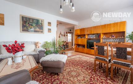 NEWDAY | NA PREDAJ priestranný 5-izbový podpivničený rodinný dom | 265 m2 úžitková plocha | 409 m2 pozemok | A. Sládkoviča - Nová Dubnica