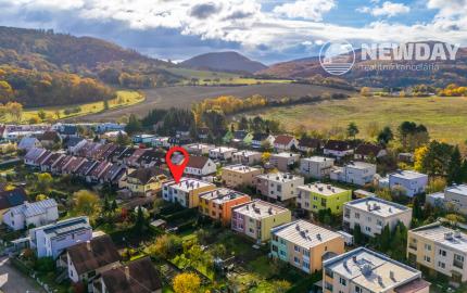 NEWDAY | NA PREDAJ priestranný 5-izbový podpivničený rodinný dom | 265 m2 úžitková plocha | 409 m2 pozemok | A. Sládkoviča - Nová Dubnica