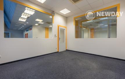 !!! AKCIOVÁ CENA - UŽ OD 3,90 EUR / M2 | NA PRENÁJOM funkčné obchodné / kancelárske priestory rôznej metráže | industriálny park na Nitrianskej ceste - Partizánske