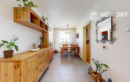 NEWDAY | NA PREDAJ priestranný 4-izbový byt s lodžiou | 90 m² | Dubnica nad Váhom – Centrum II.