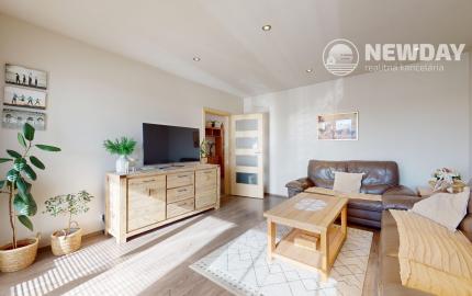 NEWDAY | NA PREDAJ priestranný 4-izbový byt s lodžiou | 90 m² | Dubnica nad Váhom – Centrum II.