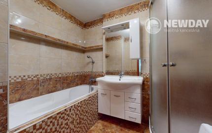 NEWDAY | NA PREDAJ priestranný 4-izbový byt s balkónom | 84 m² | Pezinok – Muškátová