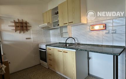 ✨ NEWDAY | NA PRENÁJOM – garsónka s lodžiou a pivnicou | Lavičková ul. Trenčín – Juh | 33 m2