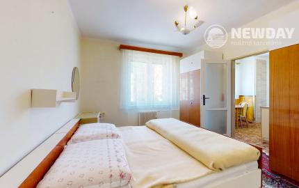 NEWDAY | NA PREDAJ 3-izbový byt | pôvodný stav | SNP – Trenčianske Teplice | 68,5 m2 úžitkovej plochy