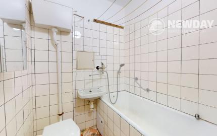 NEWDAY | NA PREDAJ 2-izbový byt | pôvodný stav | Hurbanova – Trenčín | 59 m2