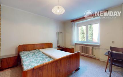 NEWDAY | NA PREDAJ 2-izbový byt | pôvodný stav | Hurbanova – Trenčín | 59 m2