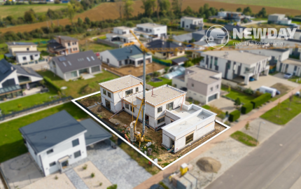 NA PREDAJ 5-izbový poschodový byt (131 m2) + záhrada (250 m2) + pivnica + 2 park. miesta, Dubová ul. - N. Dubnica