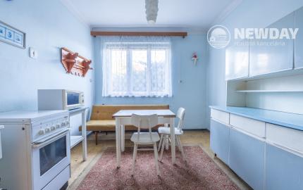 NA PREDAJ | rodinný dom pri Váhu | pozemok 951 m2 | Púchov - Horné Kočkovce - Továrenská