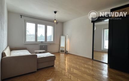 NEWDAY | NA PRENÁJOM | 2-izbový slnečný byt s 2 balkónmi | SNP | 59 m²