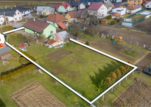 NA PREDAJ zrekonštruovaný rodinný dom - na pozemku možná stavba ďalšieho RD - Borčice