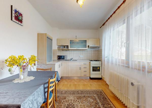 NA PREDAJ zrekonštruovaný rodinný dom - na pozemku možná stavba ďalšieho RD - Borčice