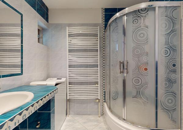 NA PREDAJ zrekonštruovaný rodinný dom - na pozemku možná stavba ďalšieho RD - Borčice