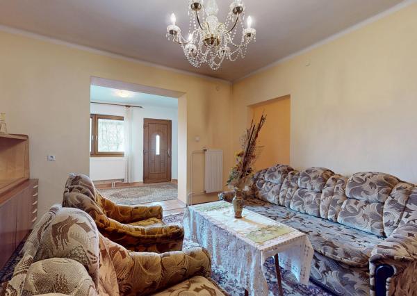 NA PREDAJ zrekonštruovaný rodinný dom - na pozemku možná stavba ďalšieho RD - Borčice