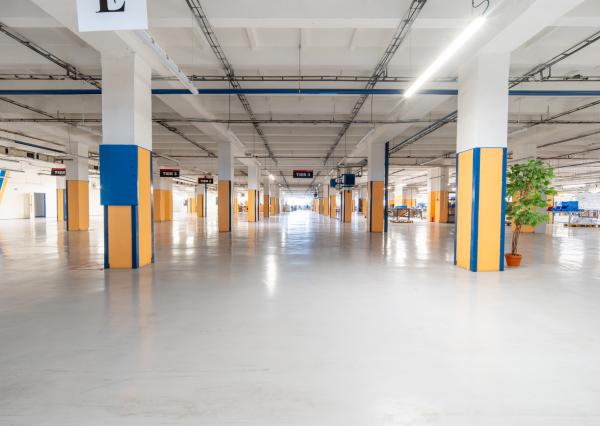 NEWDAY | NA PRENÁJOM funkčné udržiavané výrobné / skladové priestory |  do 12 000 m2 | bývalá budova Honeywellu | industriálny park na Nitrianskej ceste - Partizánske