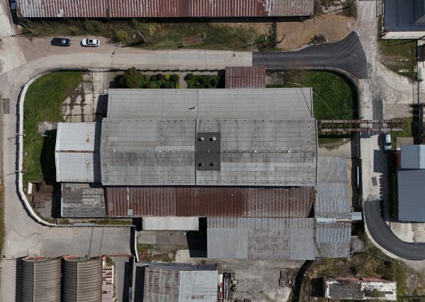 NEWDAY | NA PREDAJ funkčný a udržiavaný výrobný areál | 2400 m2 vnútorná rozloha | 5500 m2 pozemok | Priemyselný park – Bošany