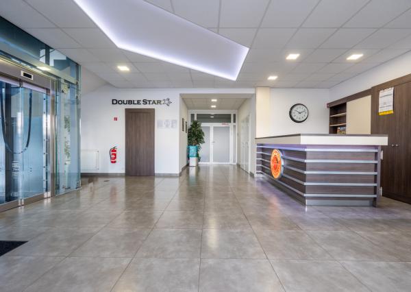 NEWDAY | NA PRENÁJOM kancelárske priestory v budove s recepciou | 18-36 m2 kancelárie | Budova Program® | Brnianska - Trenčín