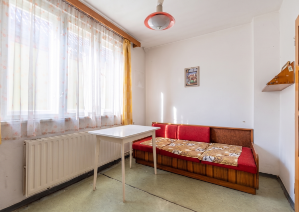 NA PREDAJ | rodinný dom pri Váhu | pozemok 951 m2 | Púchov - Horné Kočkovce - Továrenská