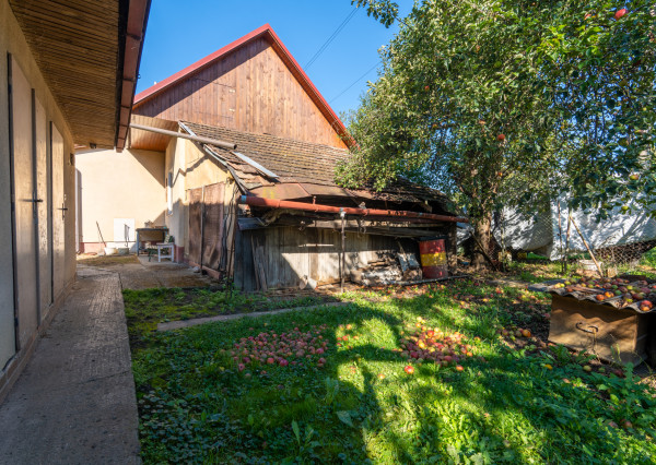 NA PREDAJ | rodinný dom pri Váhu | pozemok 951 m2 | Púchov - Horné Kočkovce - Továrenská