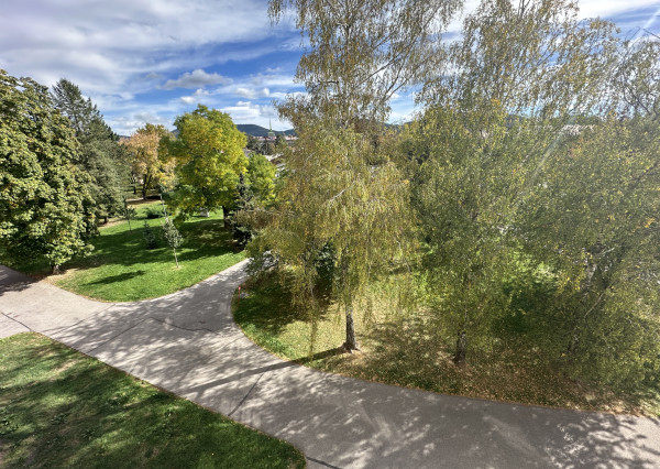 NEWDAY | NA PRENÁJOM | 2-izbový slnečný byt s 2 balkónmi | SNP | 59 m²