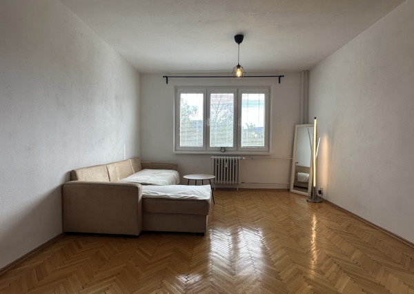 NEWDAY | NA PRENÁJOM | 2-izbový slnečný byt s 2 balkónmi | SNP | 59 m²