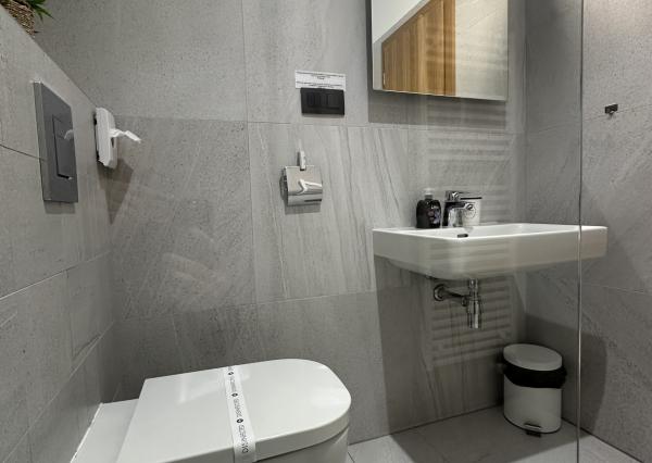 NEWDAY | NA PREDAJ 2-izbový apartmán + KK (39,3 m2) + lodžia 8,9 m2 | Jánsky rezort - Liptovský Ján