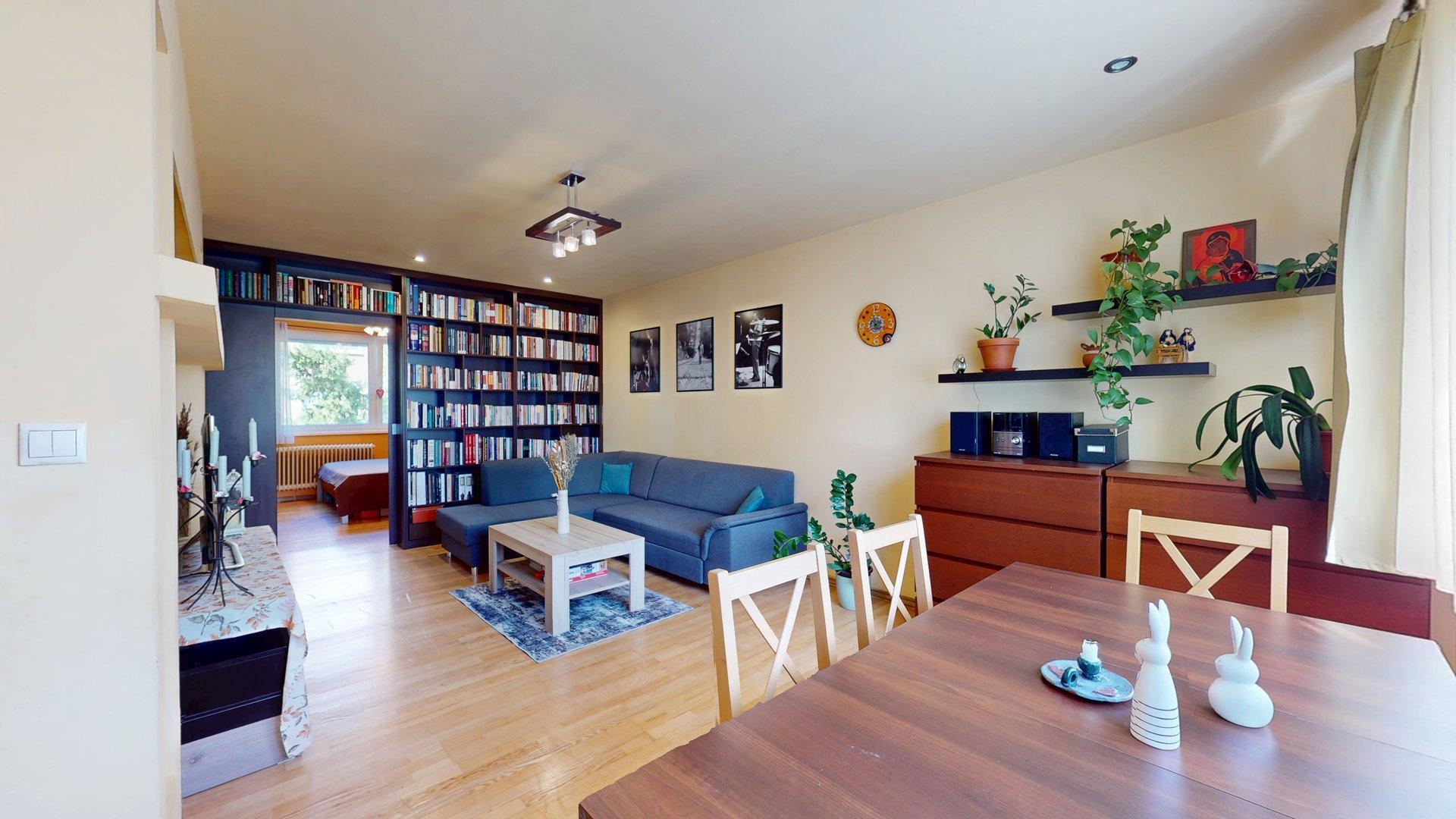 NEWDAY | NA PREDAJ priestranný 4-izbový byt s balkónom | 84 m² | Pezinok – Muškátová